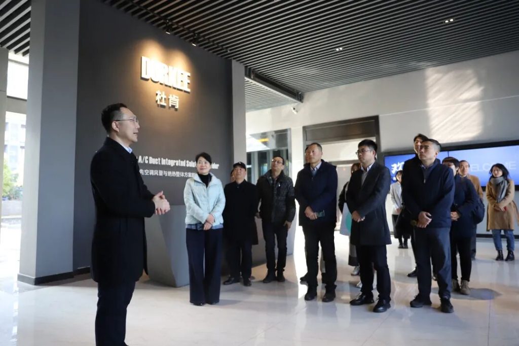 永利集团集团金海丰先生做解说